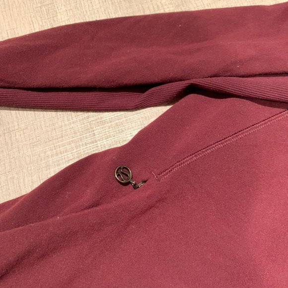 Lululemon Jacket - Picture 2 of 4